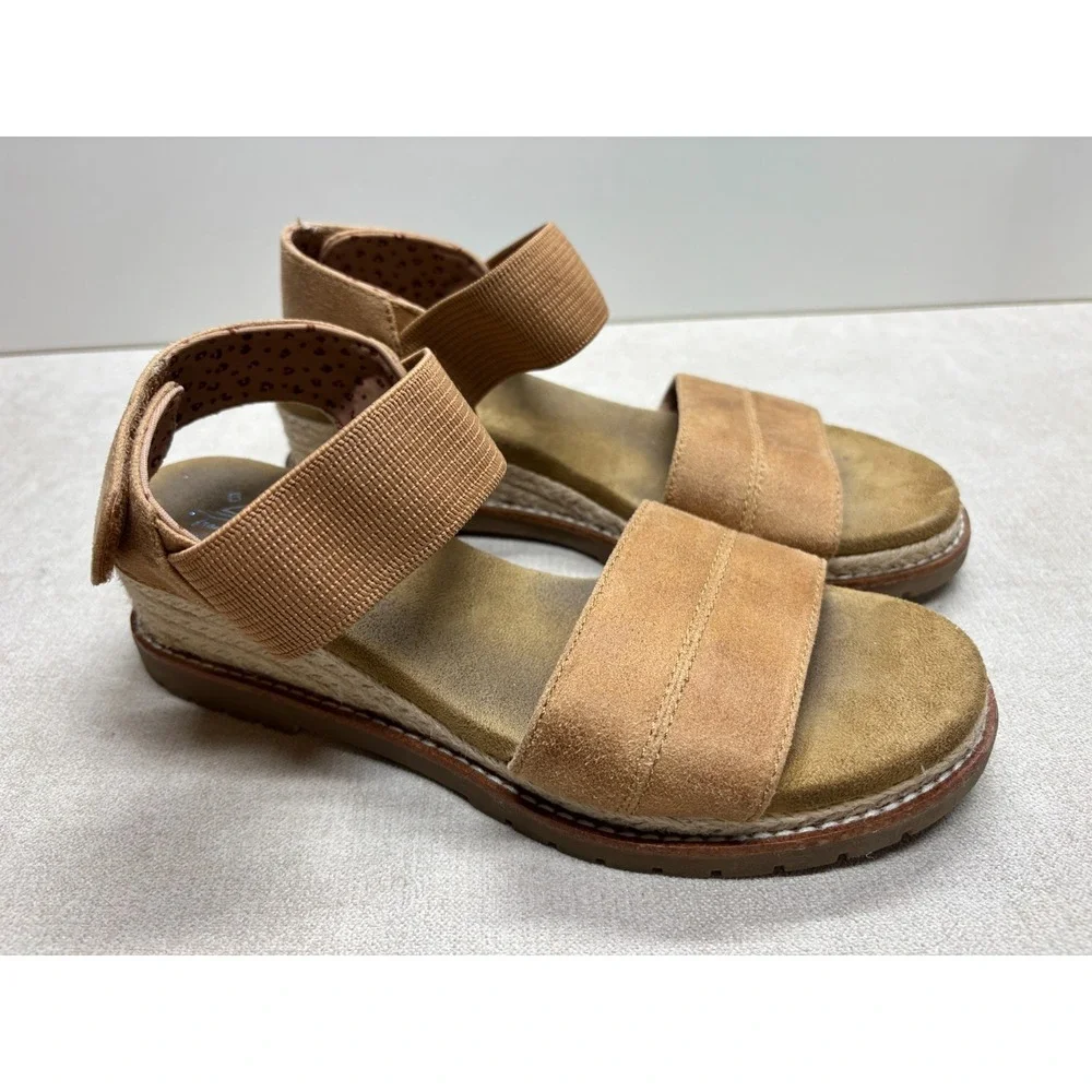 Bobs Skechers Sandals Womens 7.5 Brown Wedge Memory Foam Desert Chill Vegan